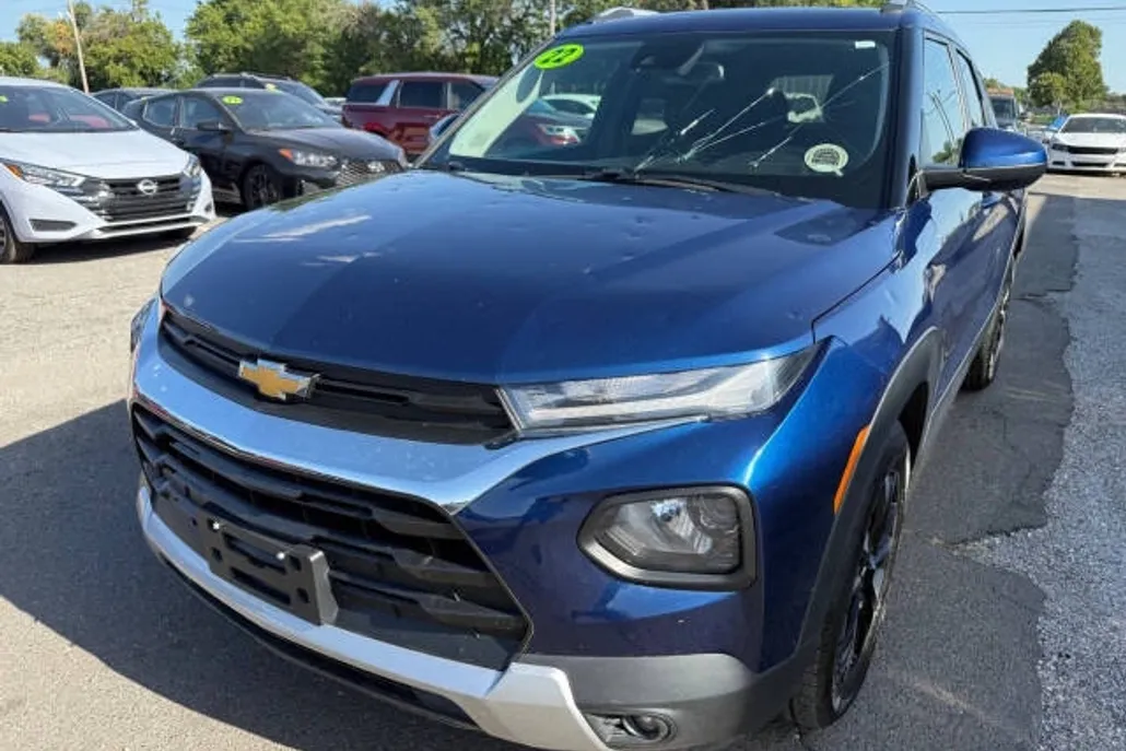 2022 Chevrolet Trailblazer LT photo 1