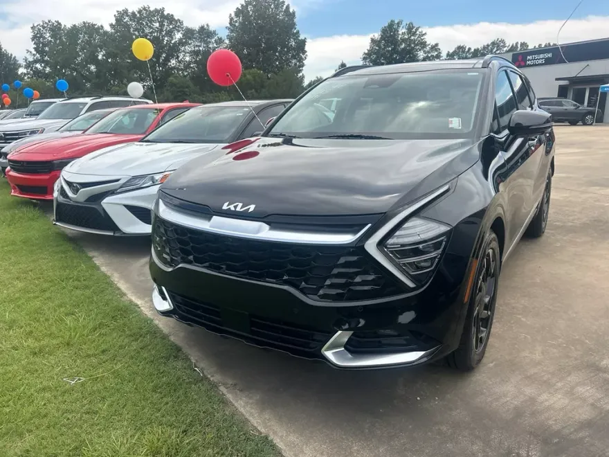 2023 Kia Sportage photo 1