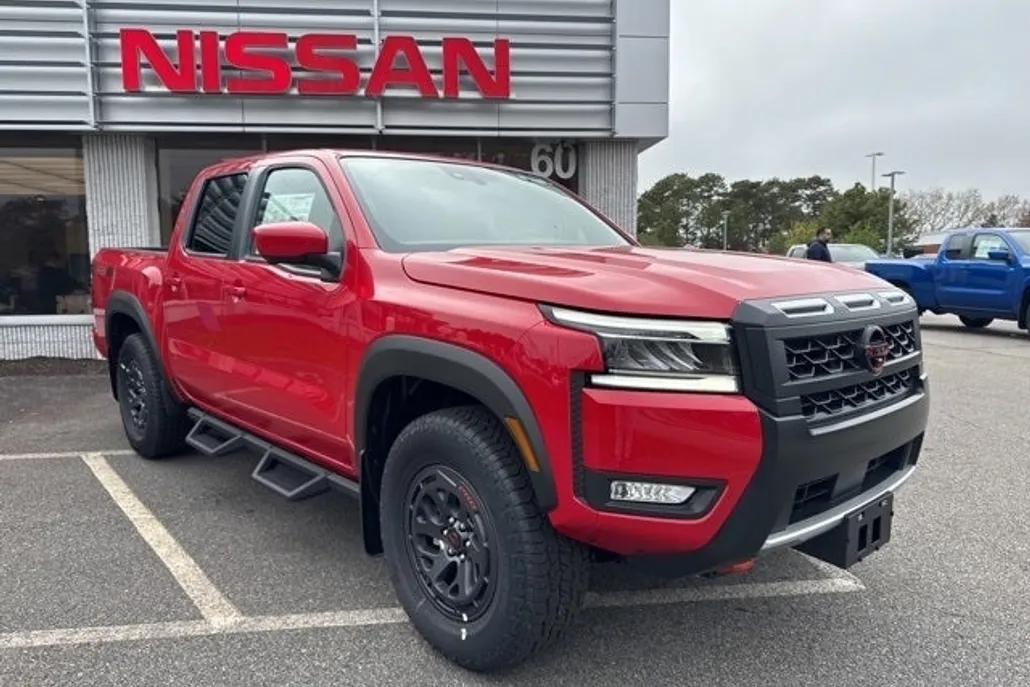 2025 Nissan Frontier Crew Cab PRO-4X photo 1