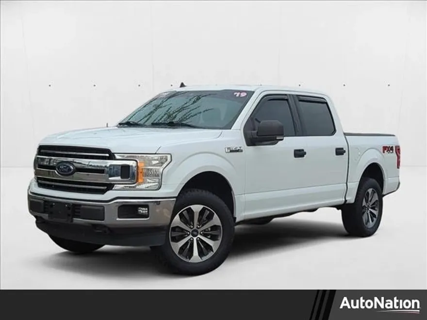 2019 Ford F-150 XLT photo 1