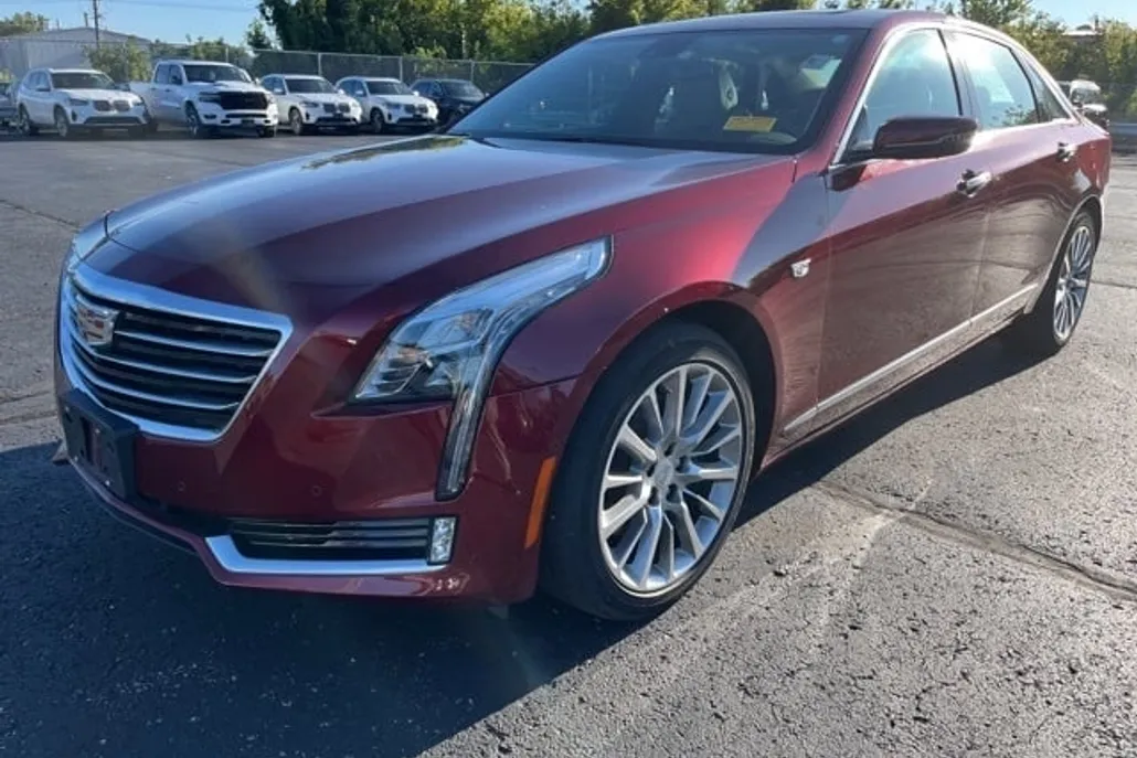 2017 Cadillac CT6 Luxury photo 1