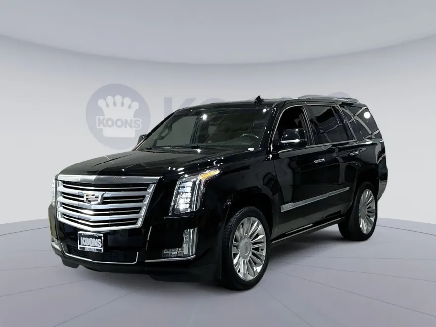2019 Cadillac Escalade Platinum photo 1