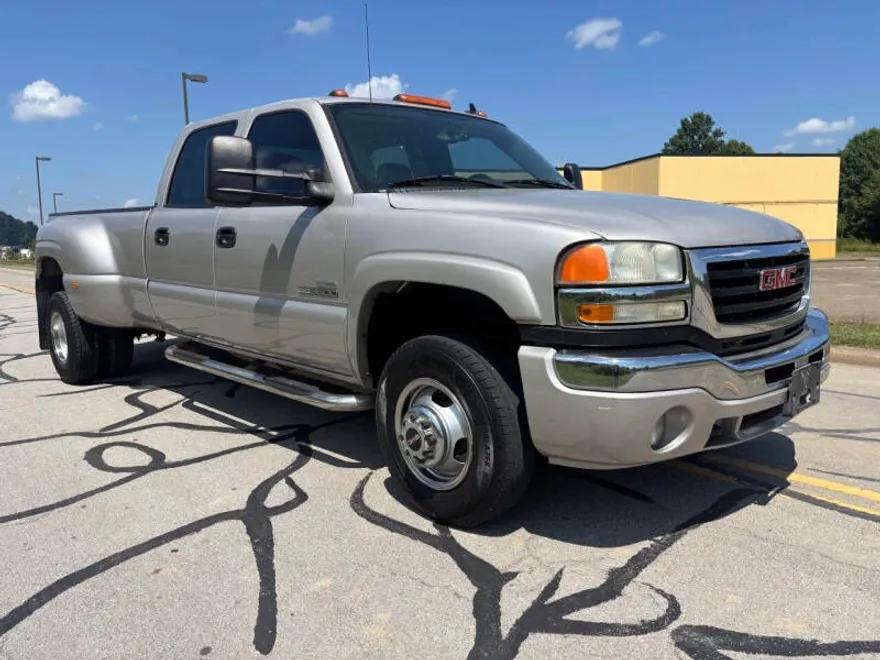 2007 Gmc Sierra 3500 SLT photo 1