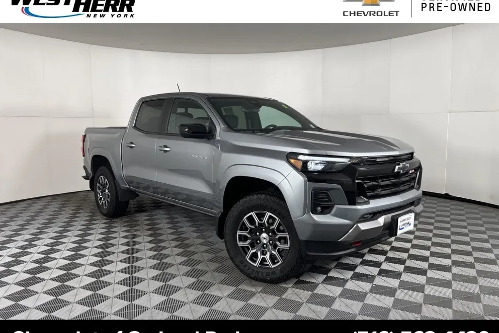 2024 Chevrolet Colorado Z71 photo 1