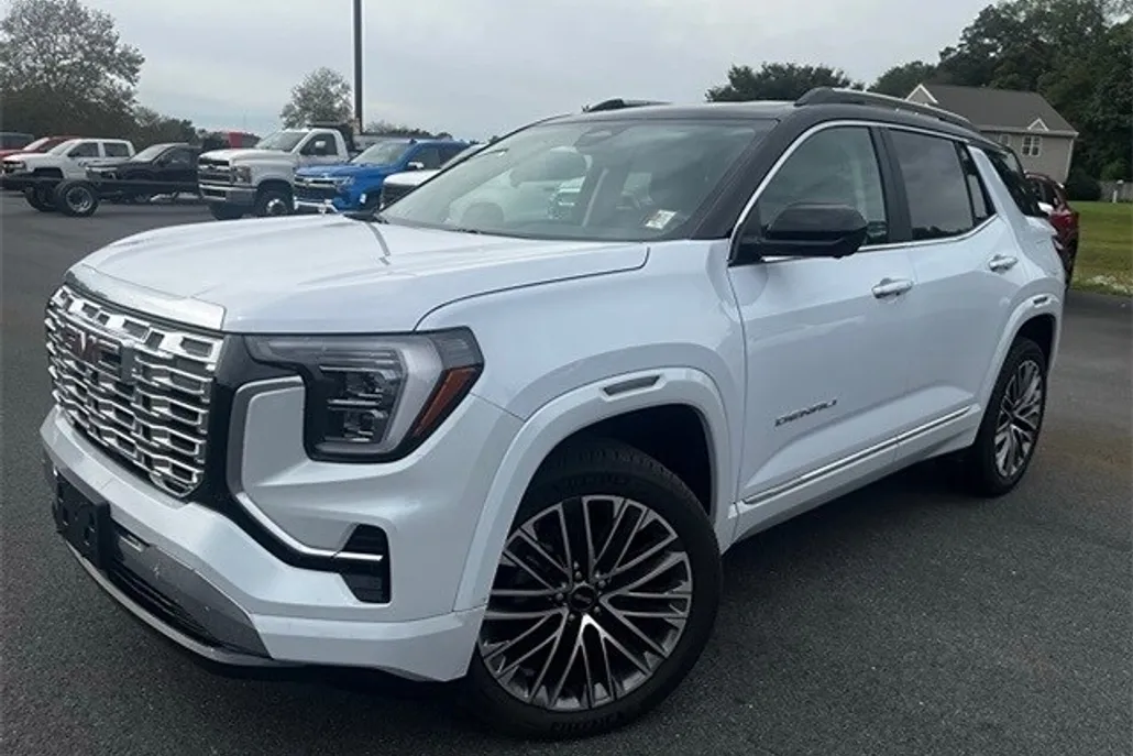 2026 Gmc Terrain Denali photo 1