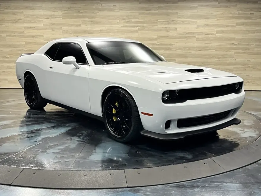 2021 Dodge Challenger R/T Scat Pack photo 1
