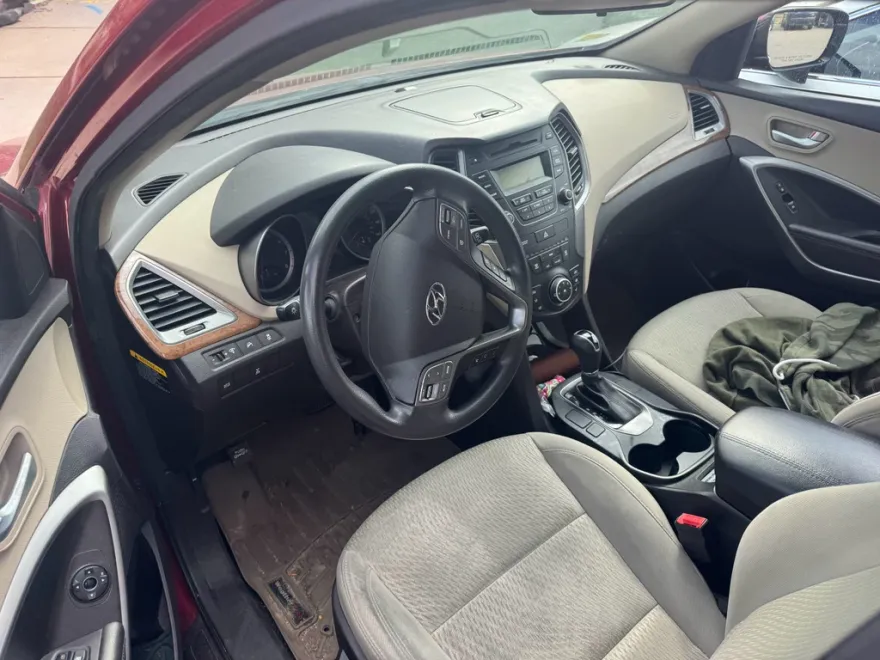 2016 Hyundai Santa Fe Sport Base photo 1