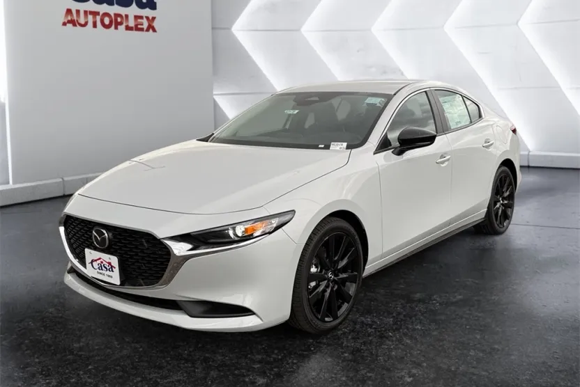 2025 Mazda Mazda3 2.5 Select Sport photo 1
