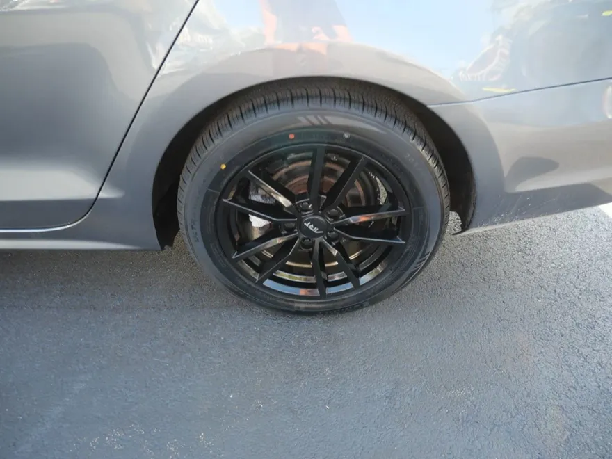 2017 Volkswagen Jetta 1.4T S photo 1