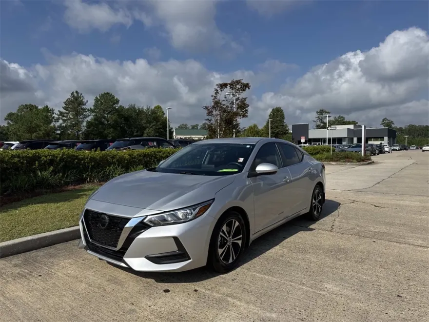 2021 Nissan Sentra SV photo 1