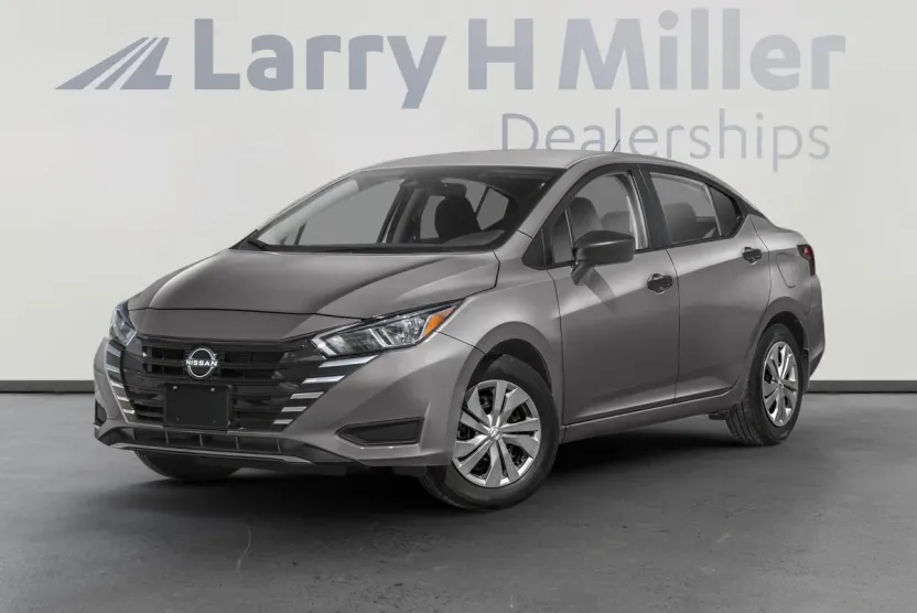 2025 Nissan Versa 1.6 S photo 1