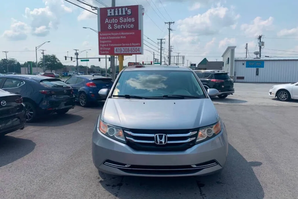 2016 Honda Odyssey EX-L photo 1
