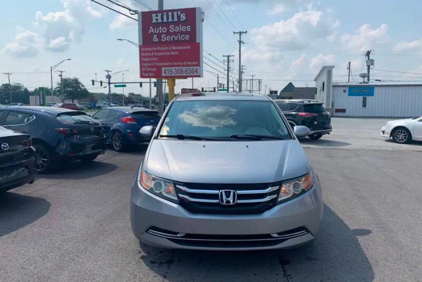 2016 Honda Odyssey EX-L photo 1