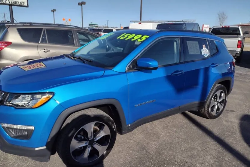 2018 Jeep Compass Latitude photo 1