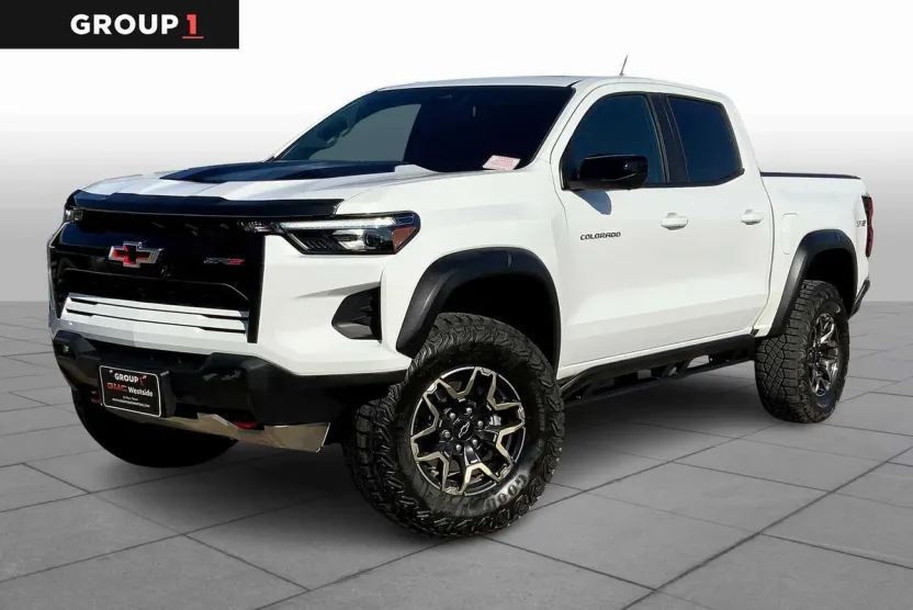 2023 Chevrolet Colorado ZR2 photo 1