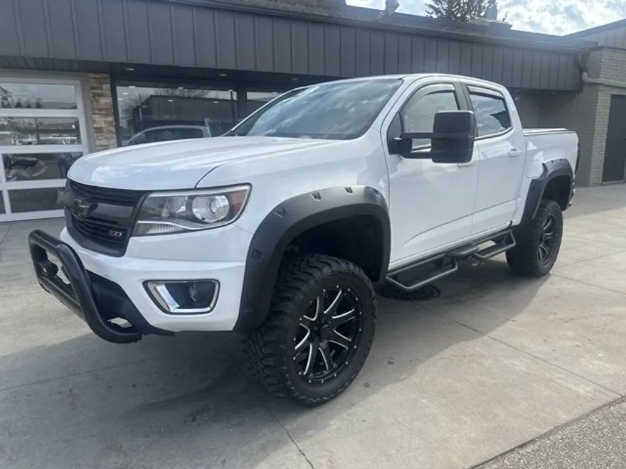 2017 Chevrolet Colorado Z71 photo 1
