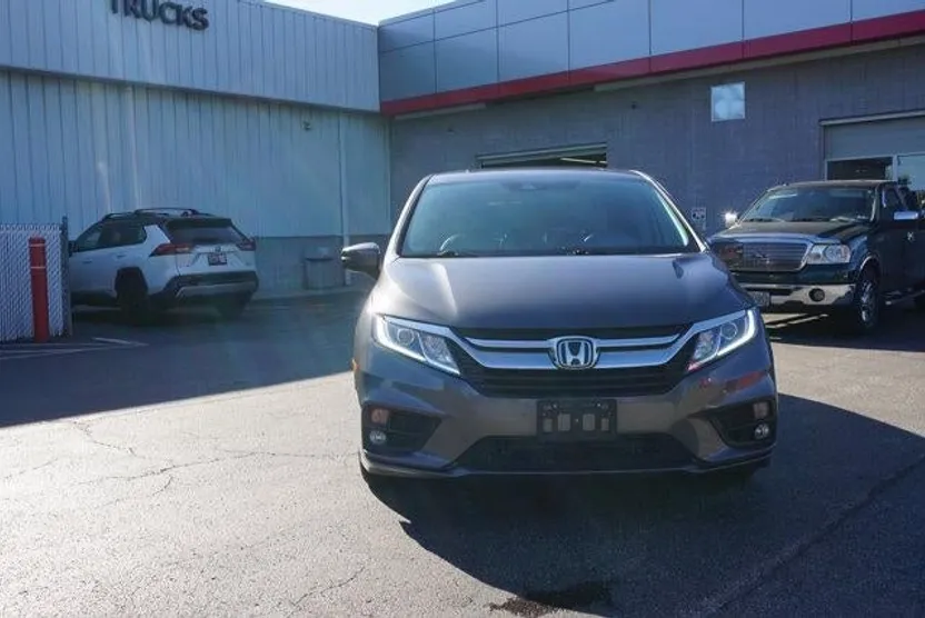 2020 Honda Odyssey EX-L photo 1