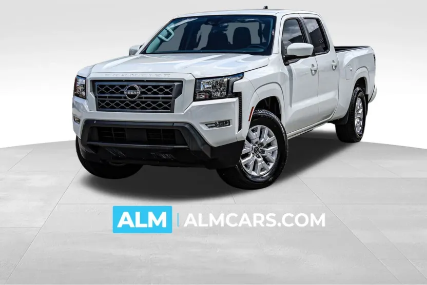2024 Nissan Frontier SV photo 1