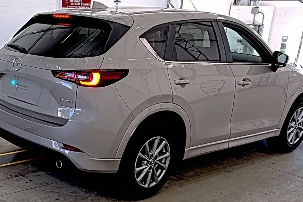 2024 Mazda CX-5 2.5 Select photo 1