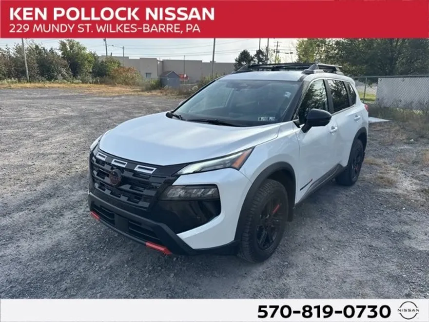 2026 Nissan Rogue SV photo 1