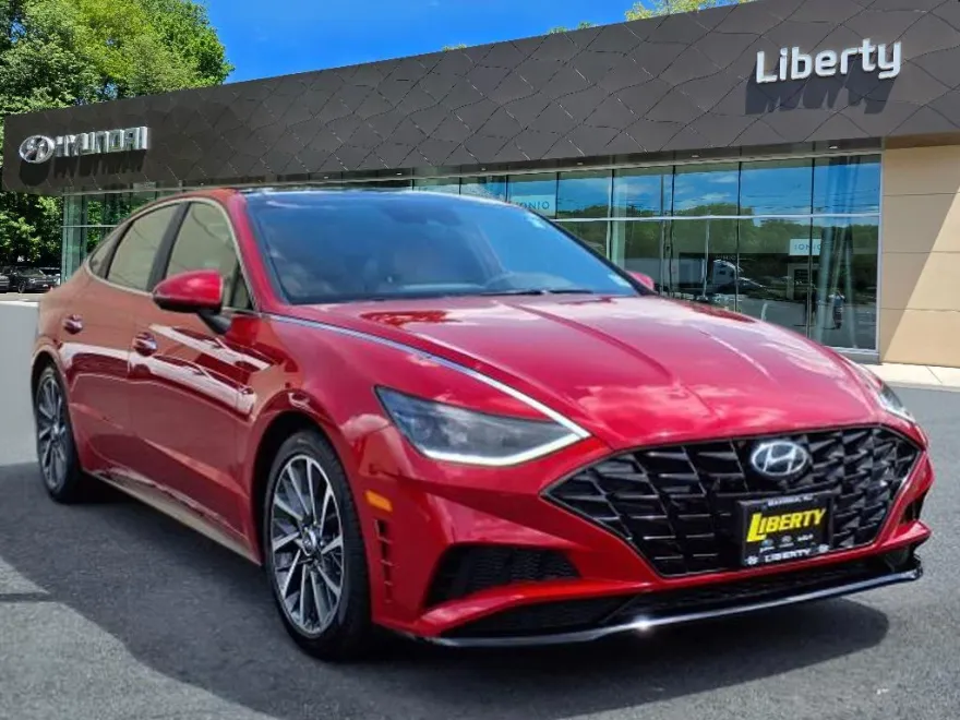 2021 Hyundai Sonata Limited photo 1