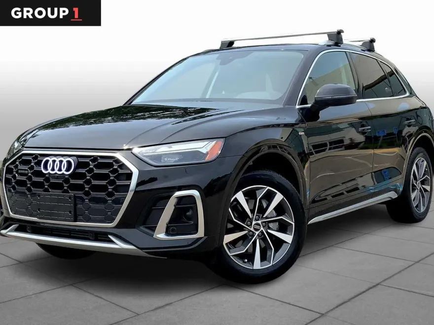 2024 Audi Q5 S line Premium Plus photo 1