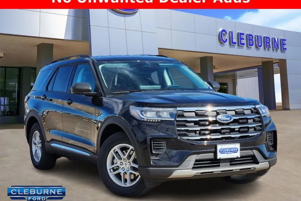 2025 Ford Explorer photo 1