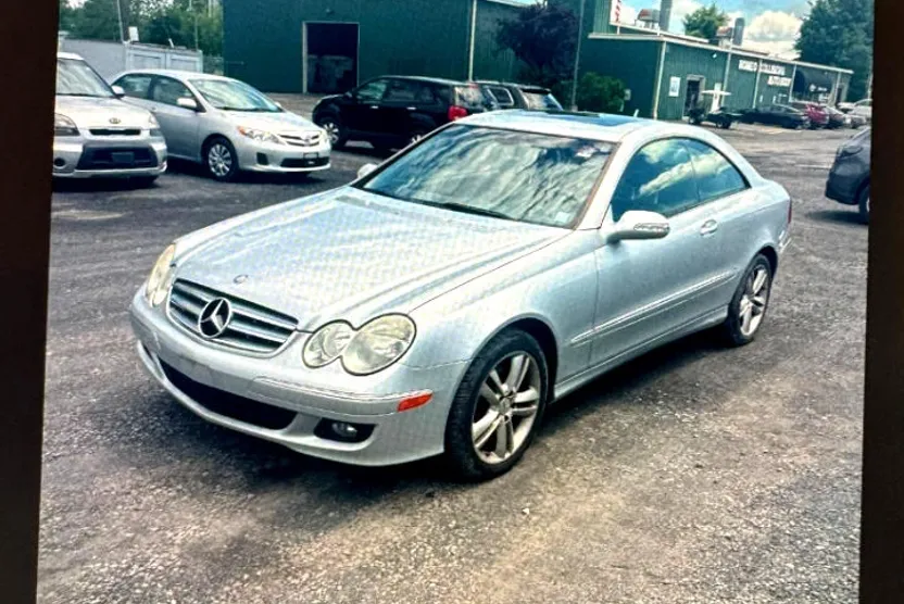 2007 Mercedes Benz CLK 350 photo 1