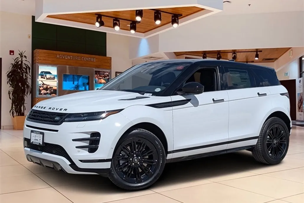 2026 Land Rover Range Rover Evoque Dynamic SE photo 1