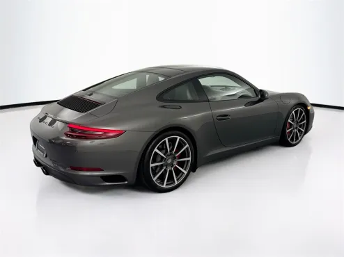 2018 Porsche 911 4S 4 GTS photo 4