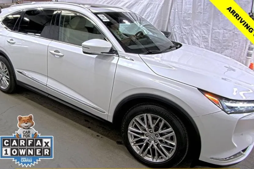 2023 Acura MDX Advance SH-AWD photo 1
