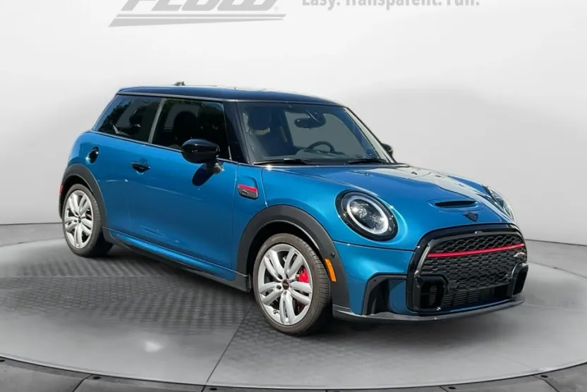 2024 Mini Cooper Hardtop John Cooper Works photo 1