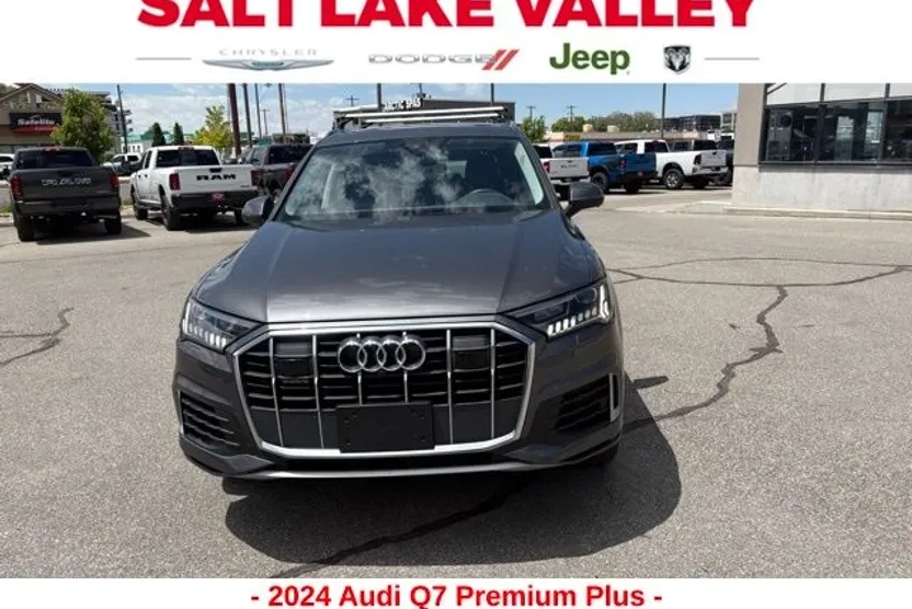 2024 Audi Q7 55 Premium Plus photo 1