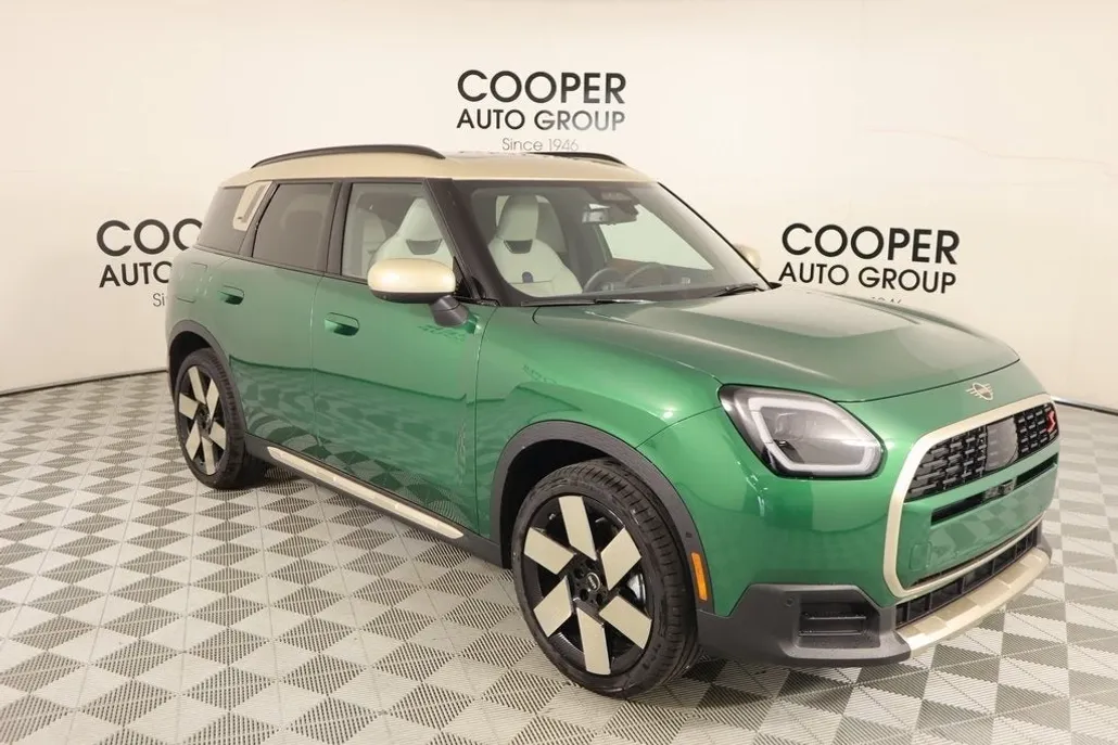 2025 Mini Countryman ALL4 S photo 1