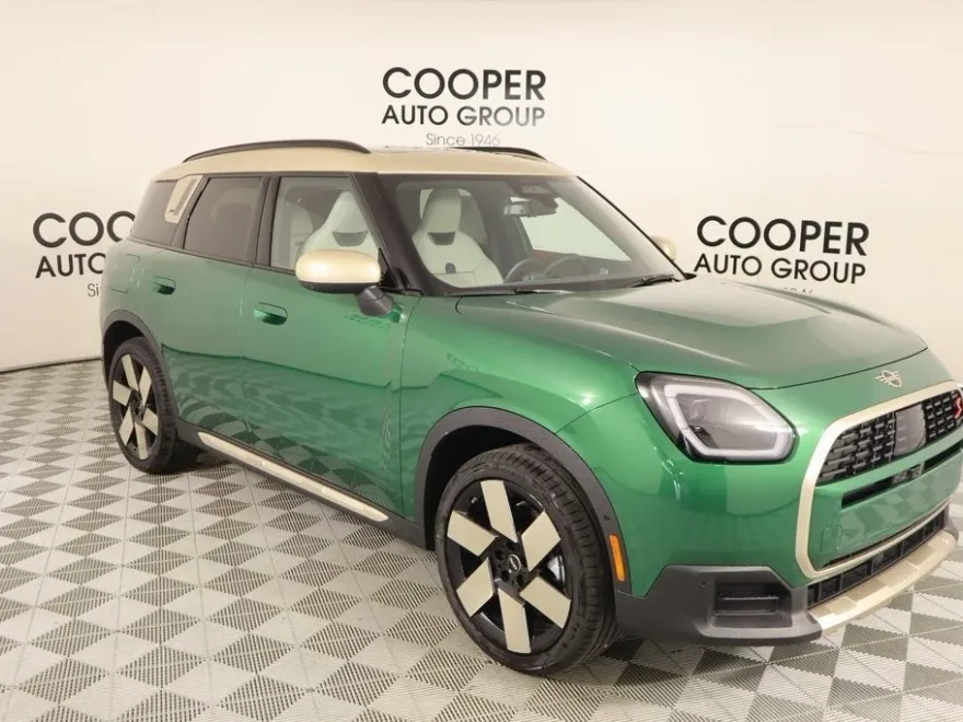 2025 Mini Countryman ALL4 S photo 1