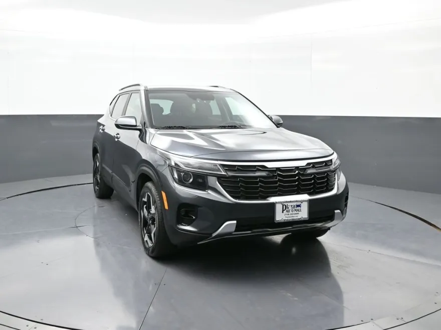 2024 Kia Seltos EX photo 1