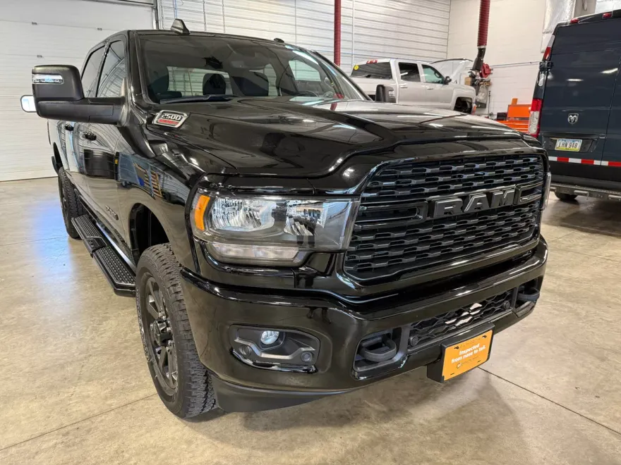 2024 Ram 2500 Big Horn photo 1