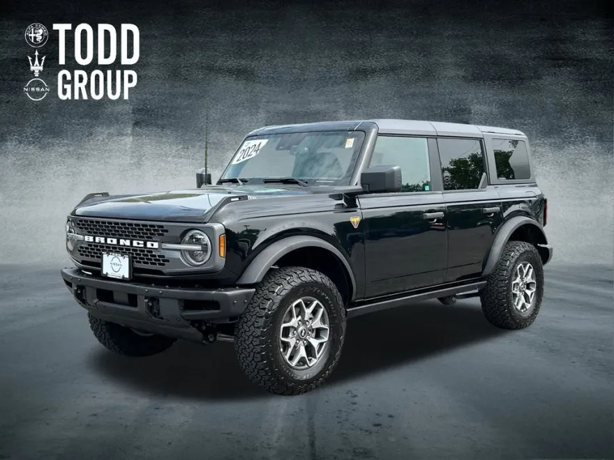 2024 Ford Bronco Badlands photo 1
