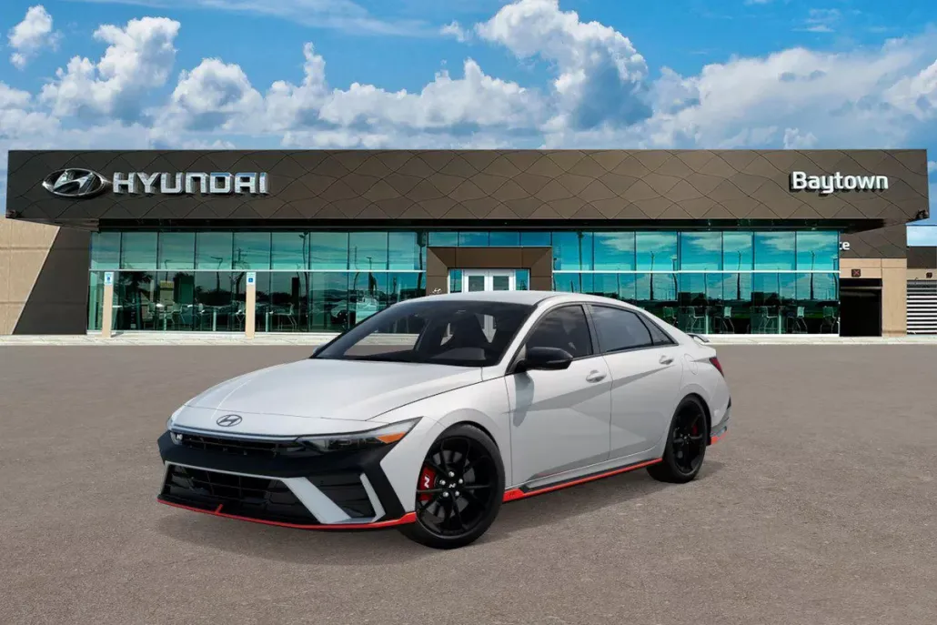 2025 Hyundai Elantra N photo 1