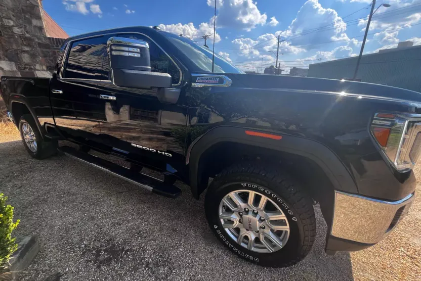 2023 Gmc Sierra HD SLT photo 1