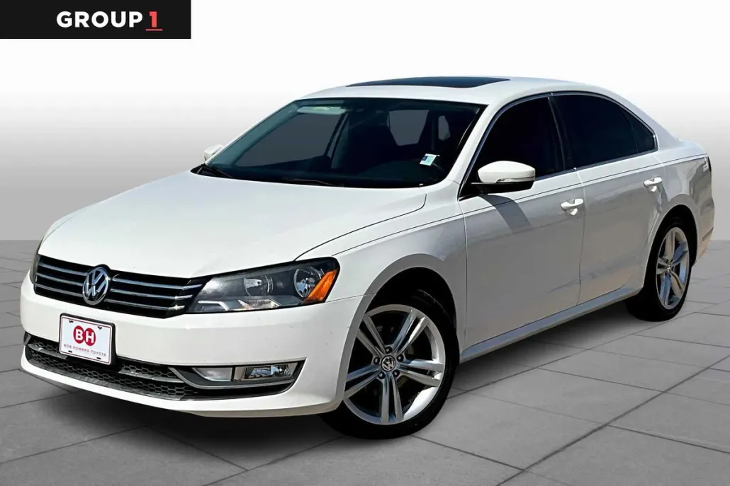 2014 Volkswagen Passat TDI SEL Premium photo 1