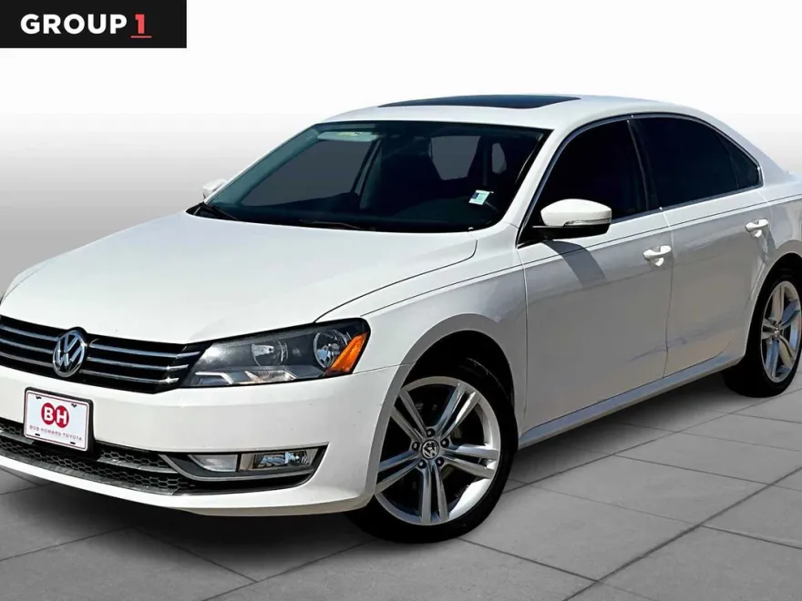 2014 Volkswagen Passat TDI SEL Premium photo 1