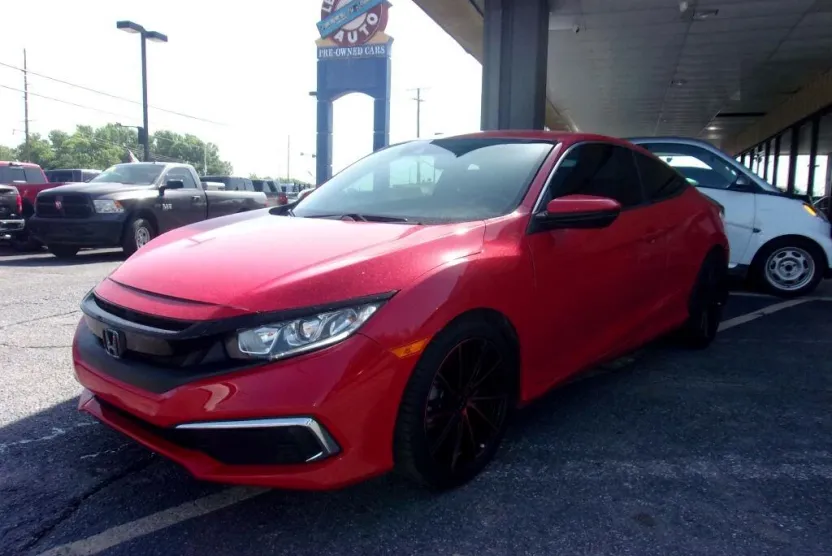 2019 Honda Civic Sport photo 1