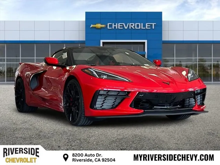 2025 Chevrolet Corvette Stingray 2LT photo 1