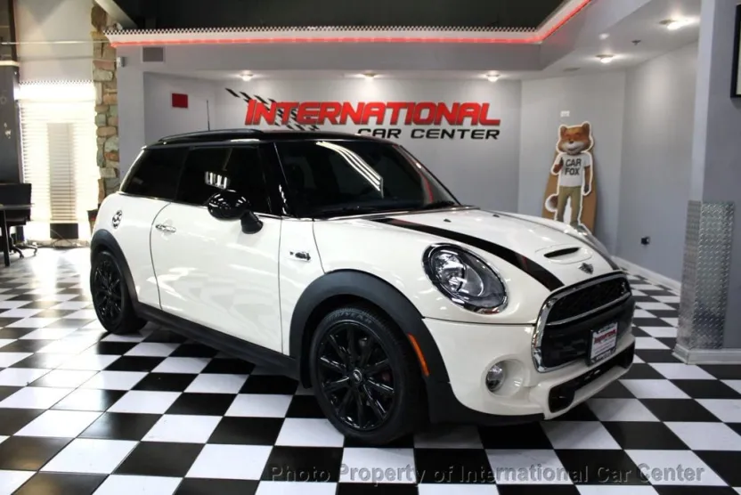 2016 Mini Cooper S Hardtop 2 Door photo 1