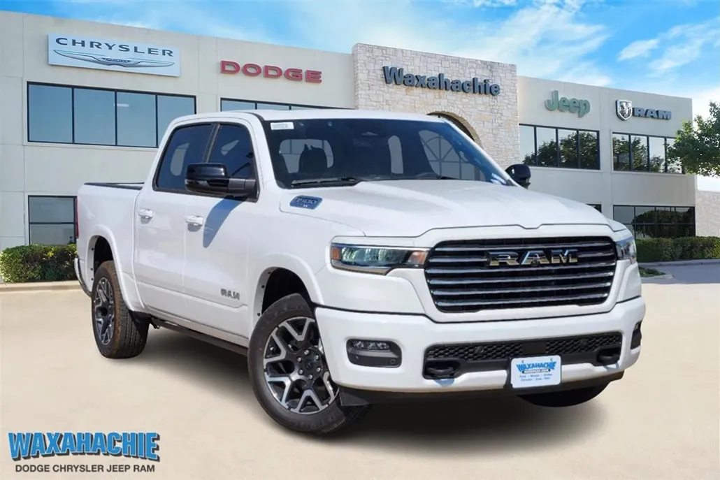 2025 Ram 1500 Laramie photo 1