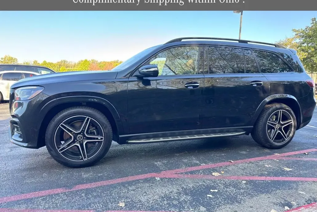2026 Mercedes Benz GLS 450 4MATIC photo 1