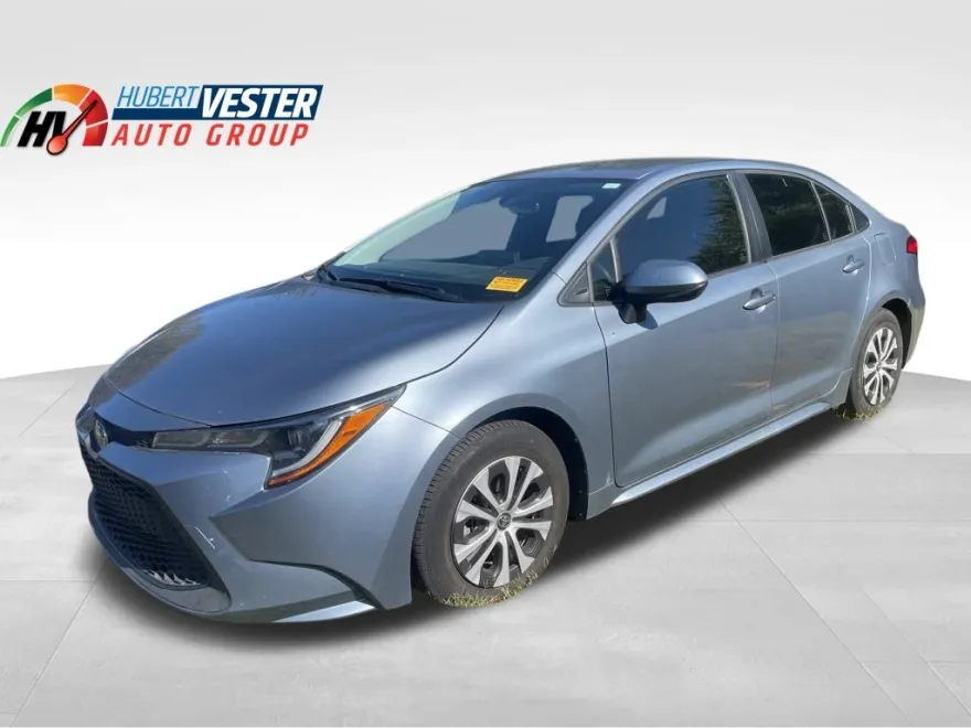 2022 Toyota Corolla Hybrid LE photo 1