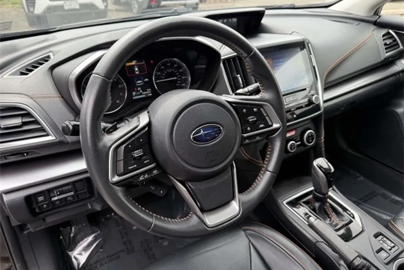2020 Subaru Crosstrek Limited photo 1