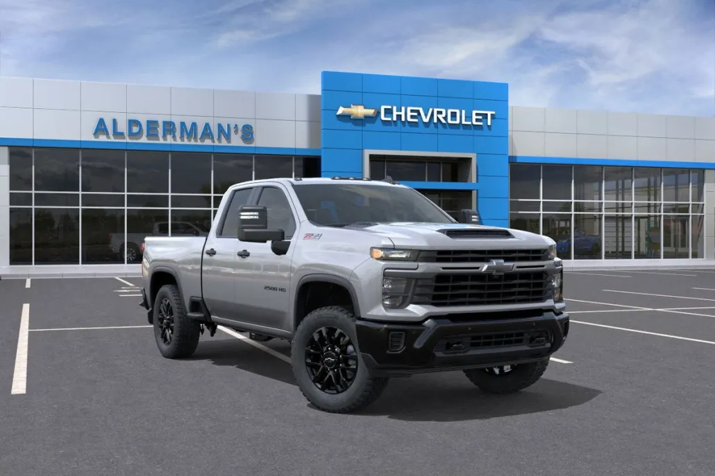 2026 Chevrolet Silverado 2500HD Custom photo 1